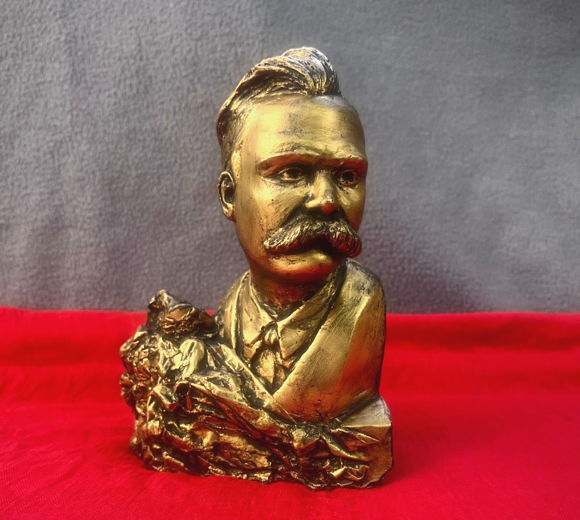 FRIEDRICH NIETZSCHE GOLDEN BUST SCULPTURE 8\