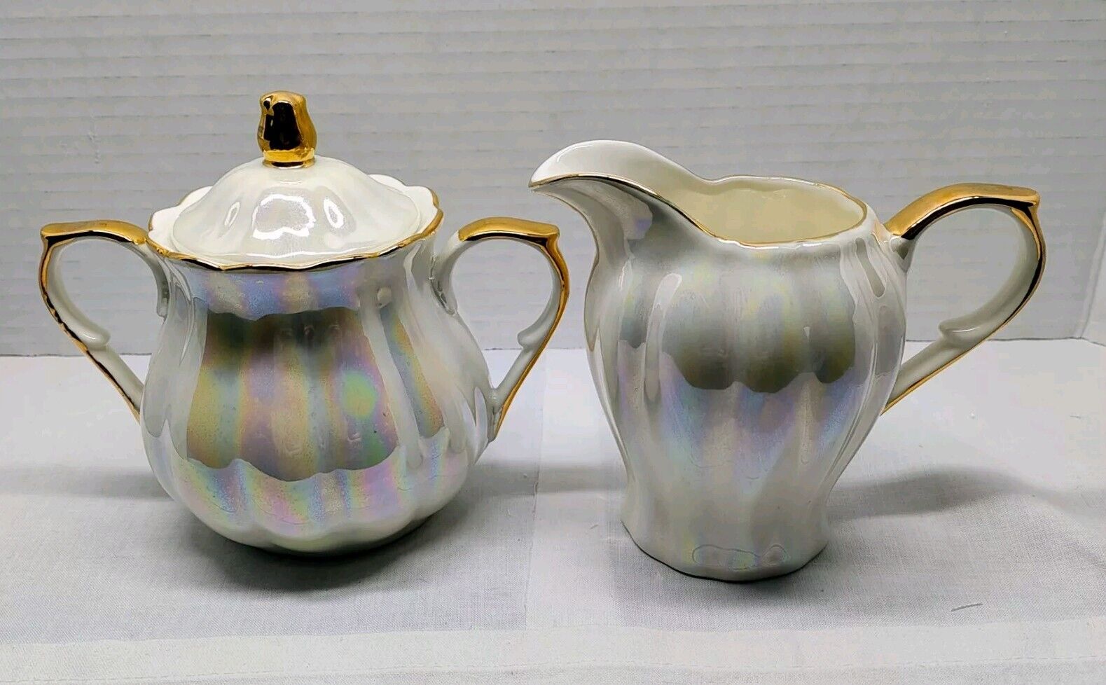 Grace’s Teaware Porcelain Iridescent White Gold Rim Cream & Sugar Set