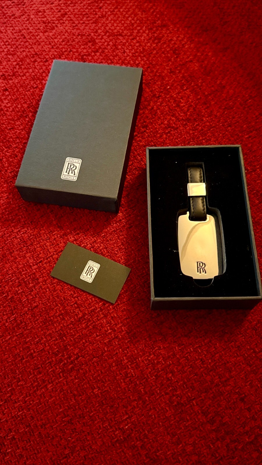 Rolls-Royce Black Leather Keyring Keychain New Boxed Promotional Gift