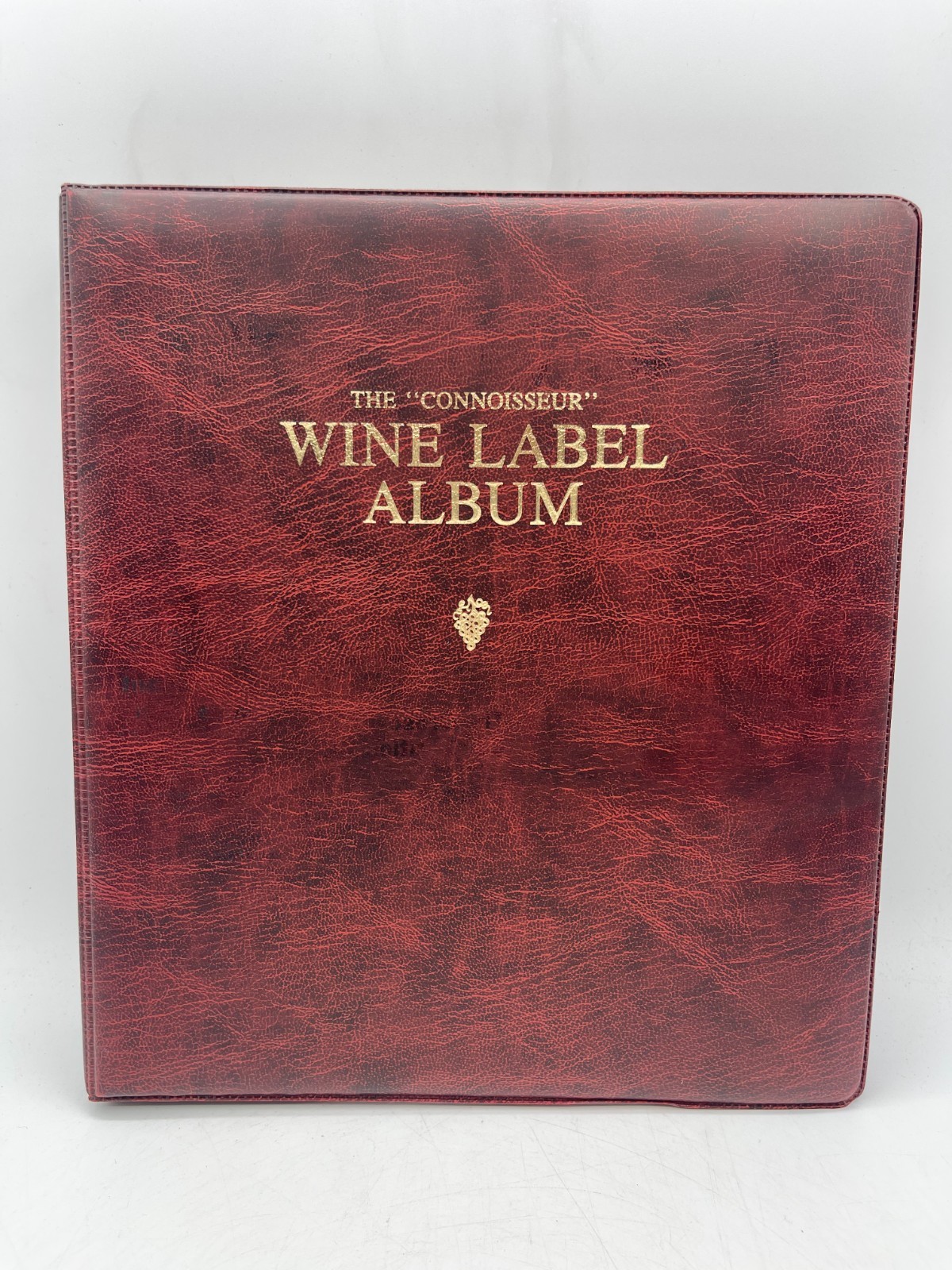 The Connoisseur Vintage Wine Label Collector Album with Pages Collectible 