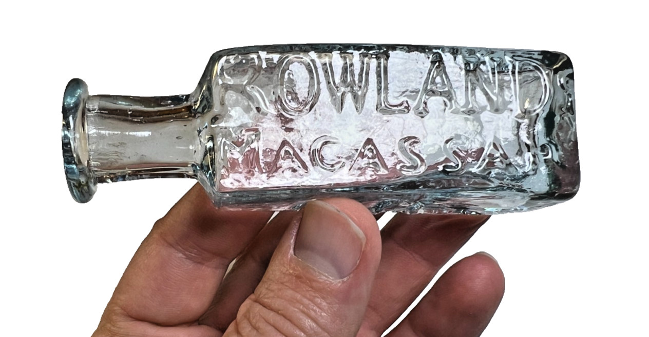 Antique ROWLANDS MACASSAR OIL London Pontil Bottle c1840 Flint Glass Open Pontil