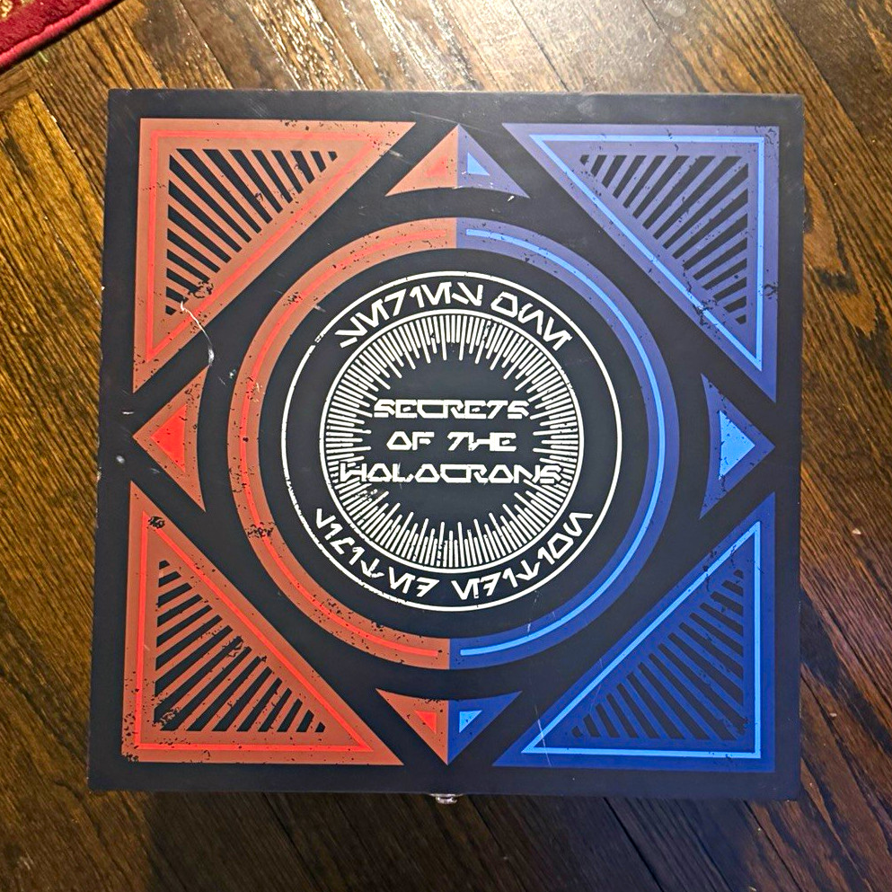 Star Wars Secrets of the Holocrons Limited Edition Jedi/Sith Series 1 Set 2024