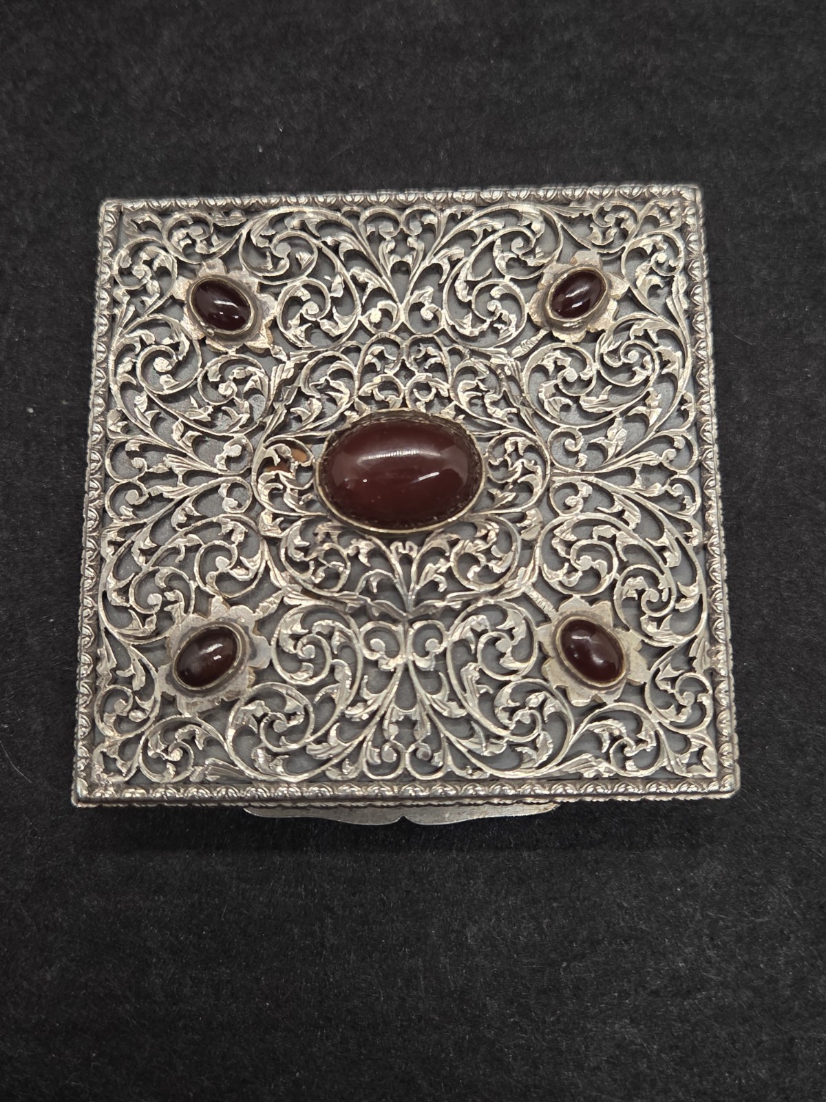 Antique Italian 800 Silver Filigree Powder Compact Square 5 Carnelian Cabochons 