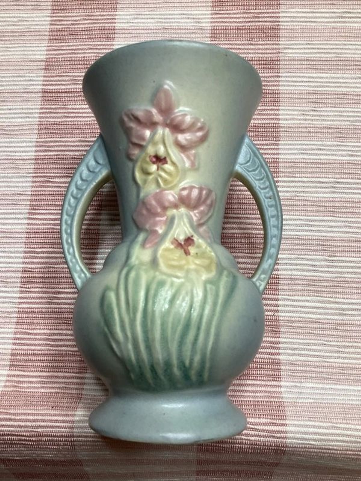 Hull Pottery Vintage Double Handled Vase in the Orchid Pattern #301 Size 4.75