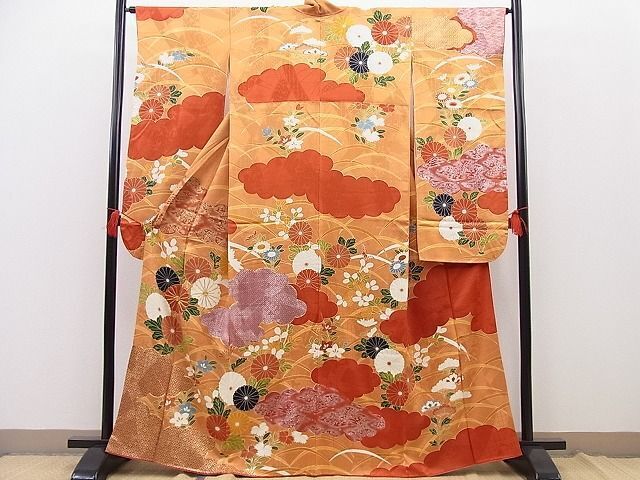 Furisode Kimono    Luxury Long-Sleeved Kimono With Piece Embroidery, Clouds, Tur