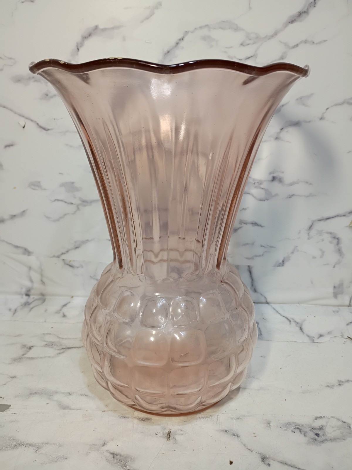 Pink Depression Glass Vase Ruffled Fan Top Pineapple Waffle Base 8