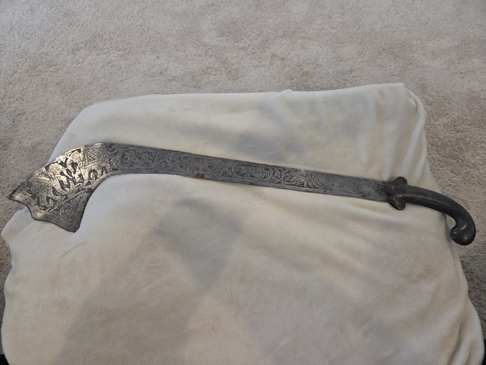 Antique 19th C. Nepalese Kora Sword 27+