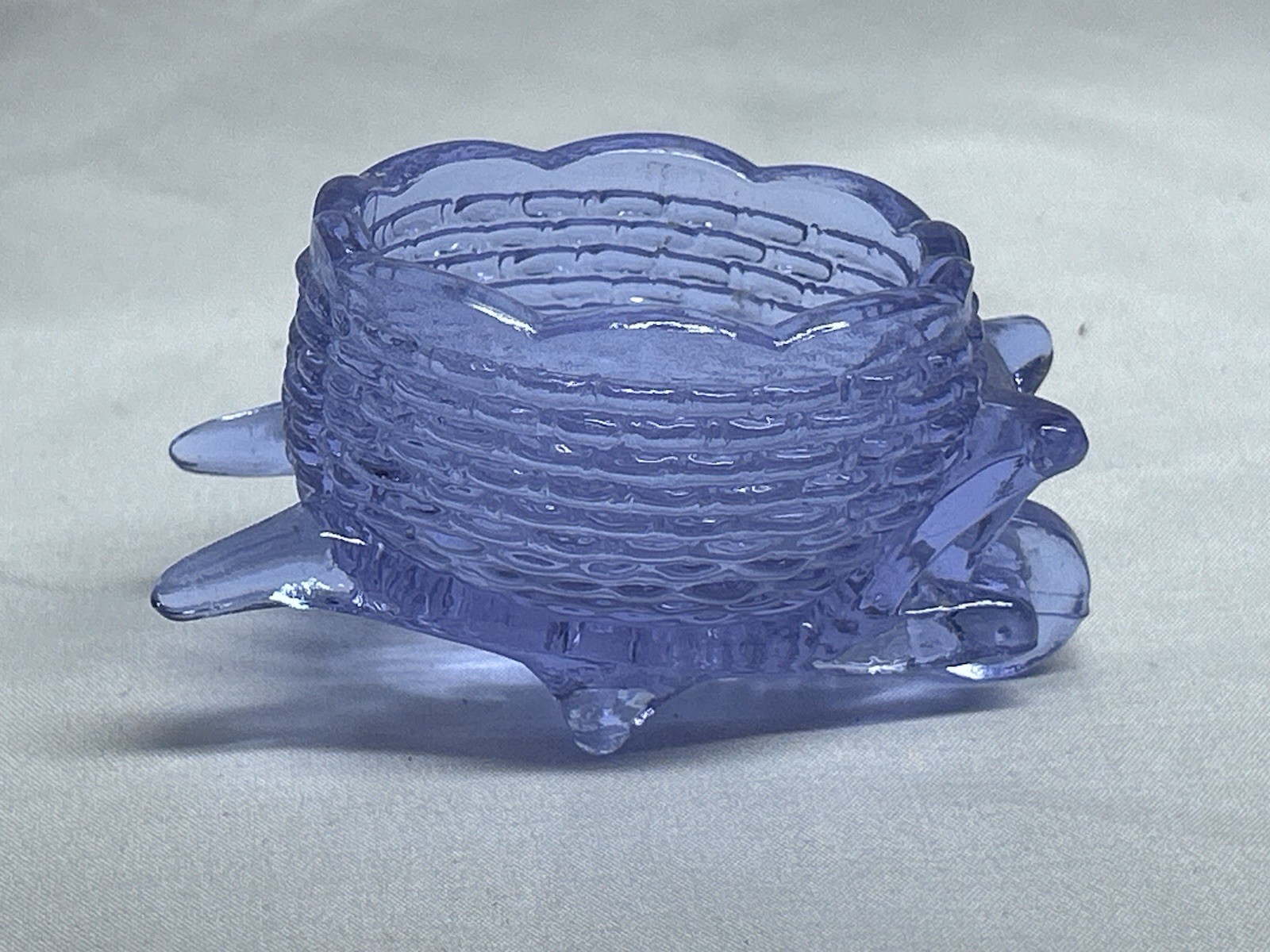 Vintage Joe St Clair Wheelbarrow Lavendar Purple Glass Salt Dip Toothpick Holder