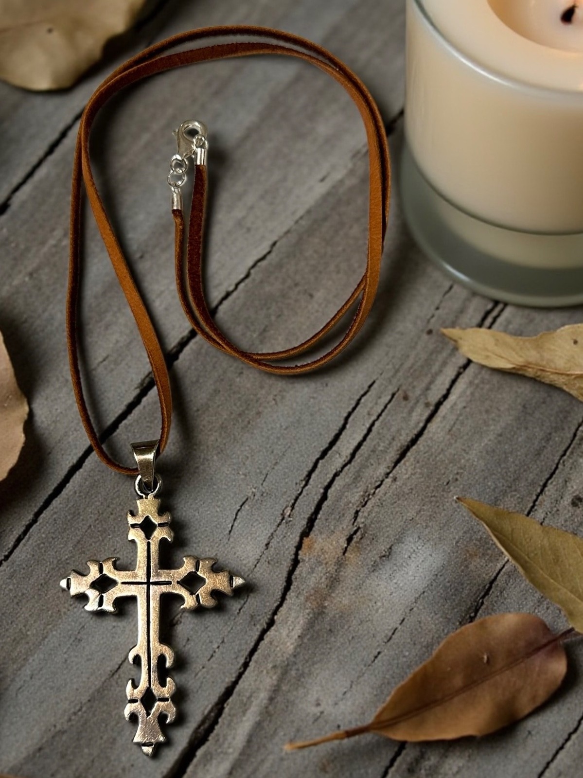 VTG Mexico 925 Sterling Silver Cross Gothic Necklace 2.75” 13.2g Leather Cord 26