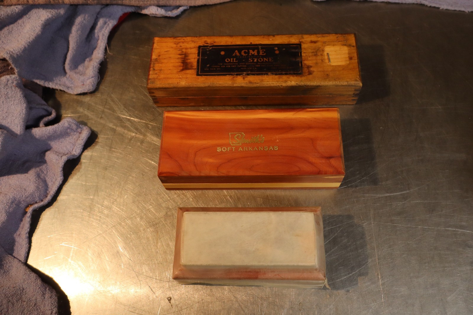 Vintage Smiths ACME Sharpening Stones NOS Vintage Smiths ACME Sharpening Stones NOS