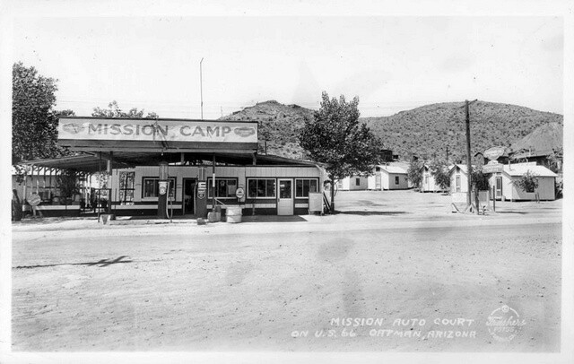 Mission Auto Court, Oatman, Arizona 1950s OLD PHOTO
