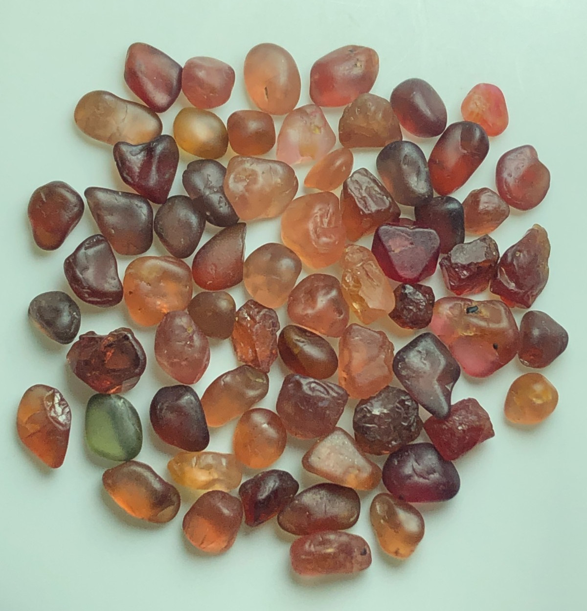 31 Ct Stunning Natural Facet Grade Spinel Pink Peach Red Honey Mixed Color