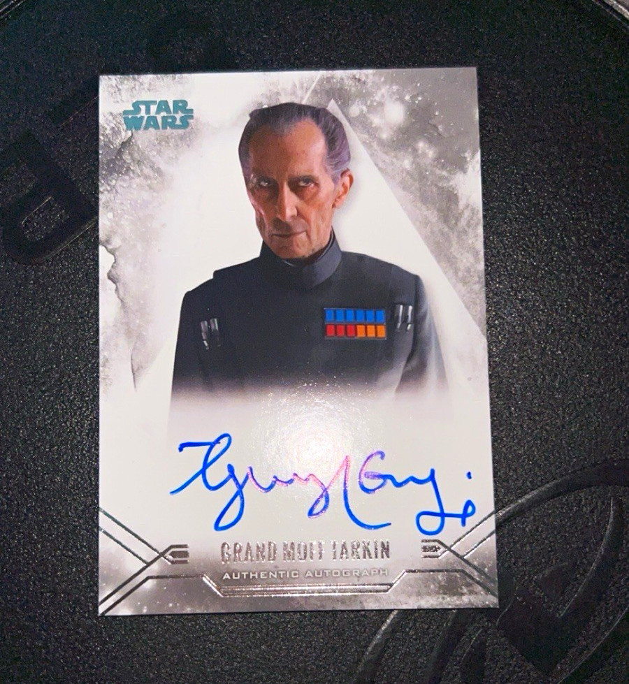 Topps 2019 Star Wars Stellar Signatures SSA-GH Grand Moff Tarkin Auto Guy Henry