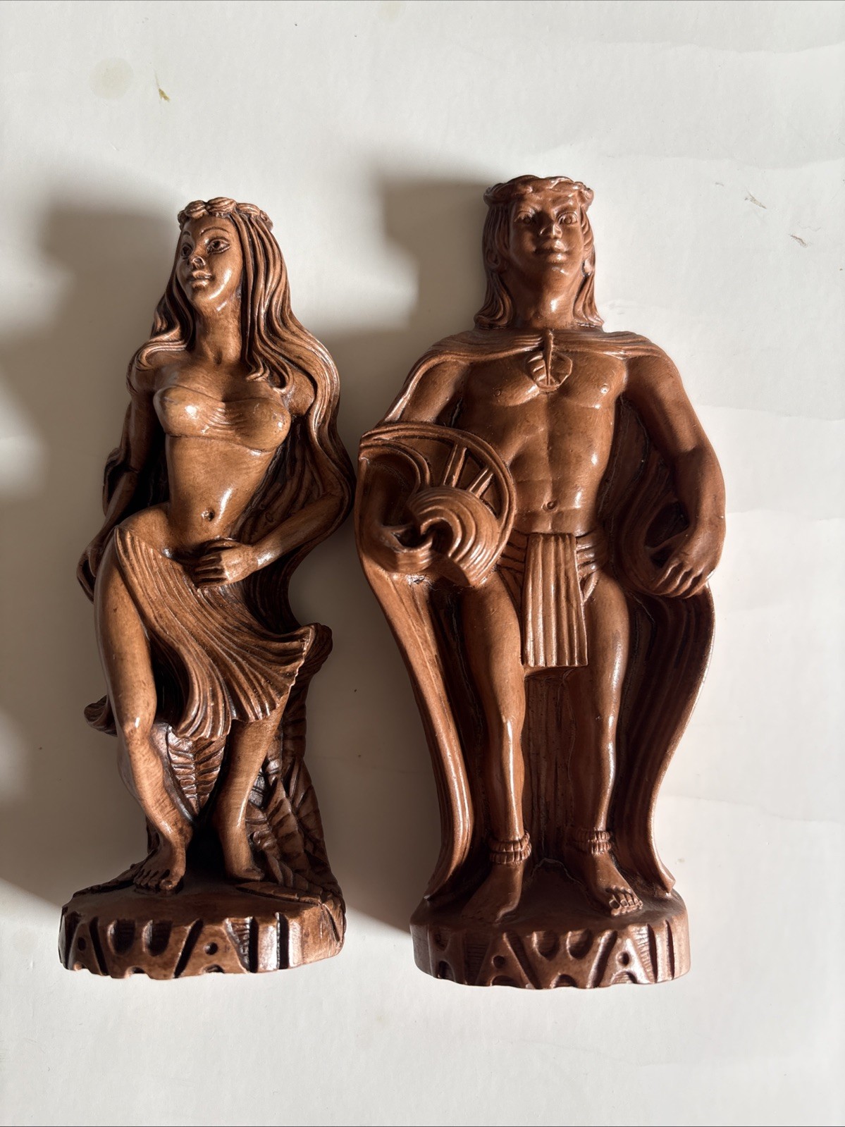 2 Vintage Coco Joe's Hapa Wood King Kamehameha and Queen Kaahumanu 2 Vintage Coco Joe's Hapa Wood King Kamehameha and Queen Kaahumanu