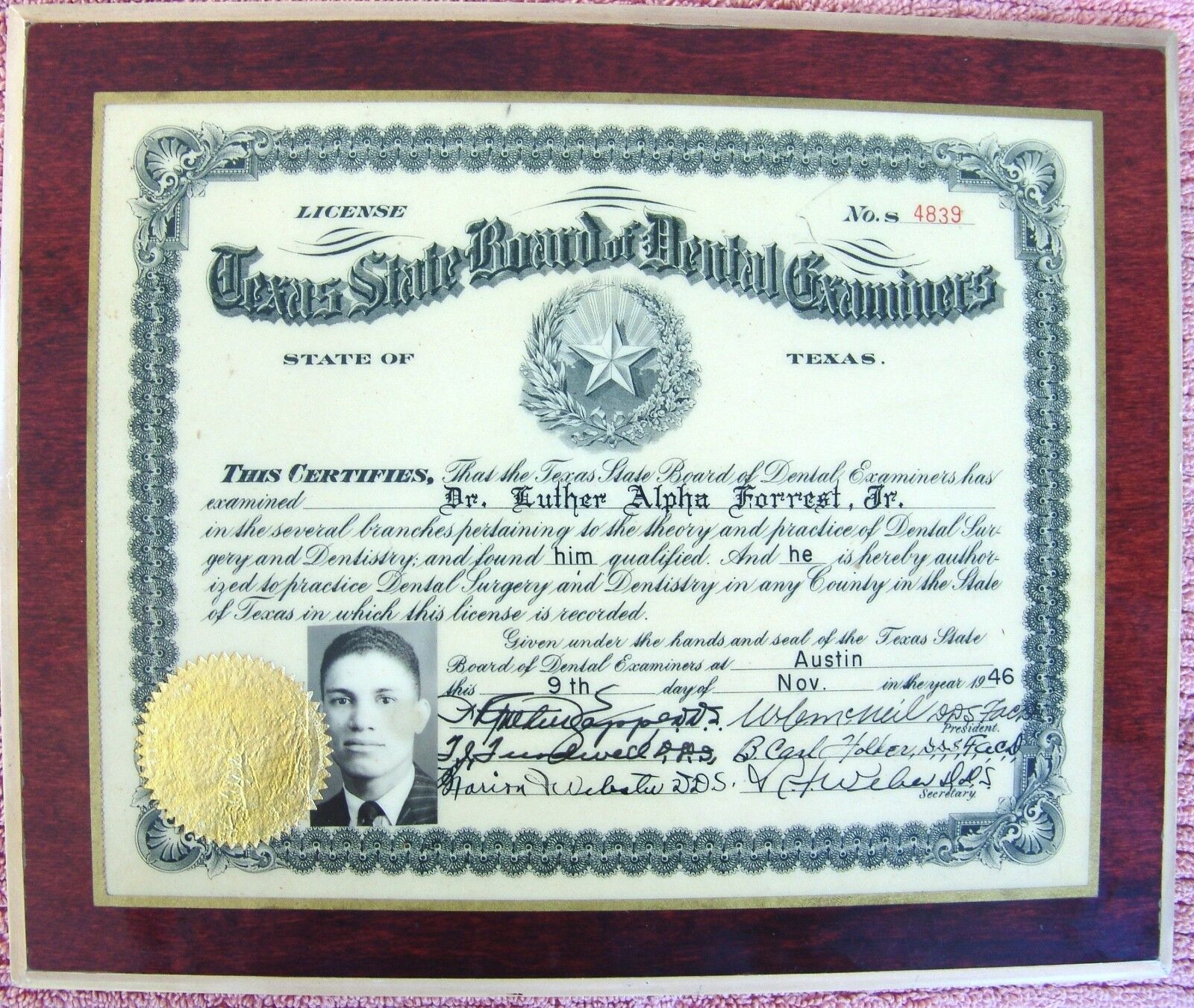 VTG 1946 Texas Dental Examiners Diploma License Dentist Lacquered Mahogany Frame