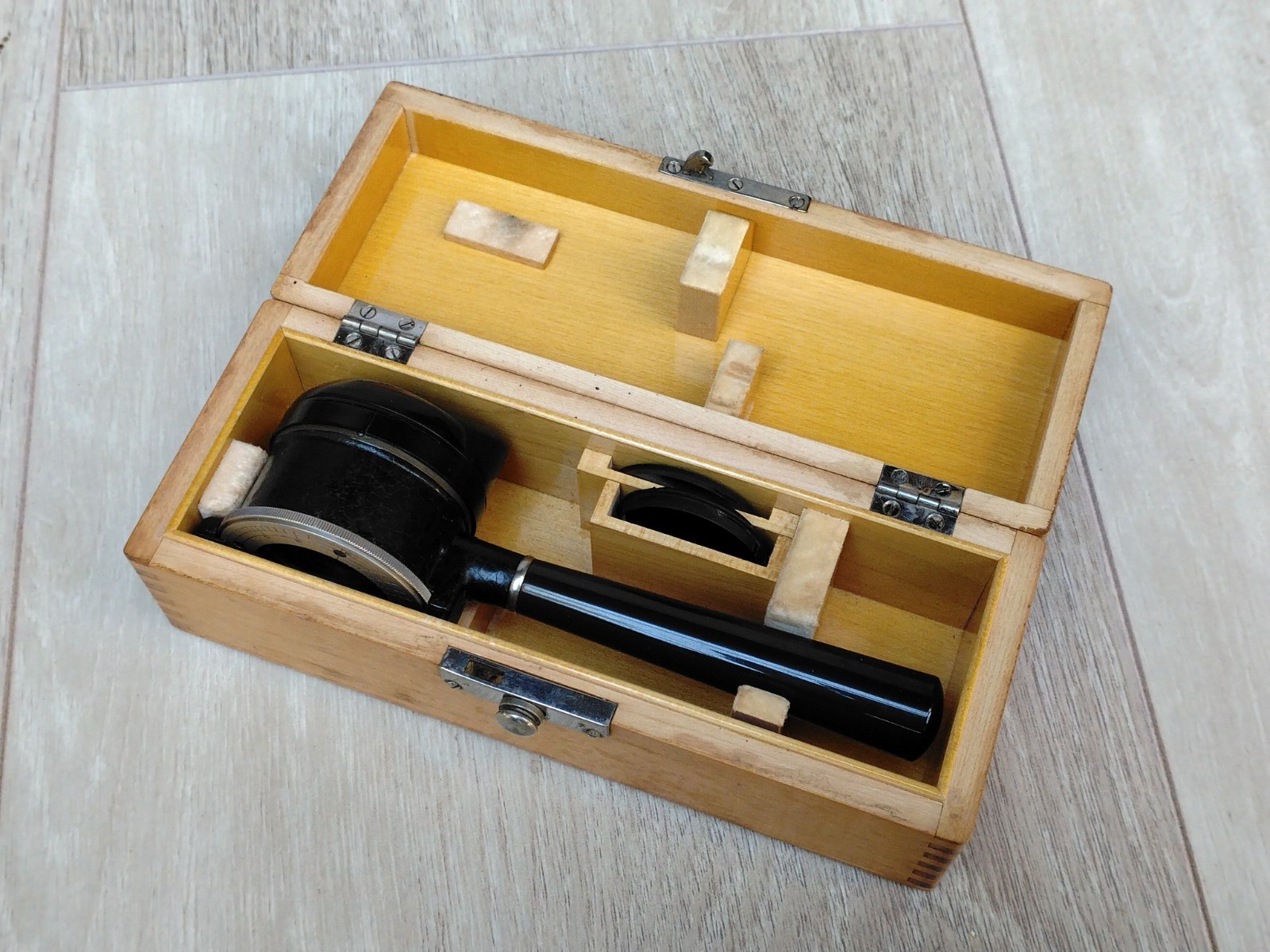 Antique Carl Zeiss Jena Herschel Prism with Landolt Scale – Original Wooden Case