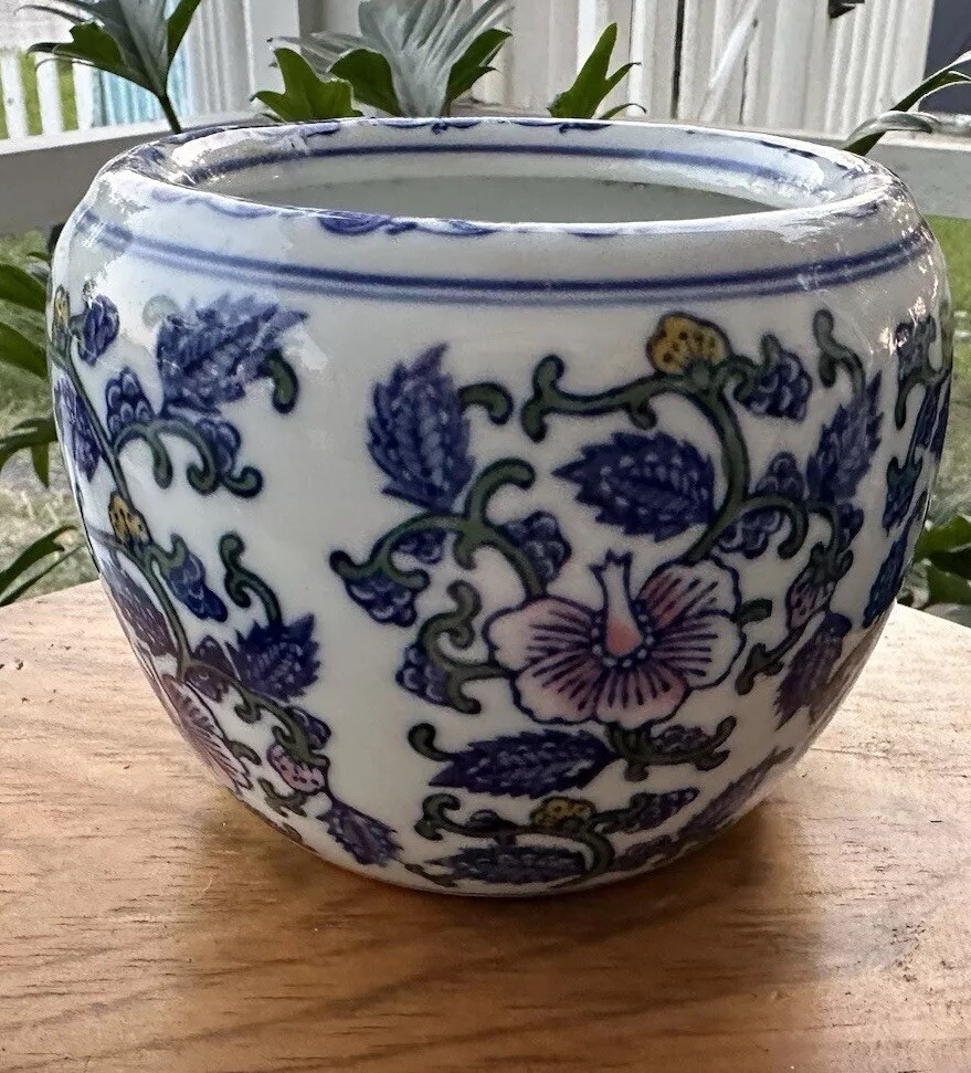 VTG Hand Painted Spring Flower Plant Pot DOUCAI Blue Cottagecore Porcelain Flora