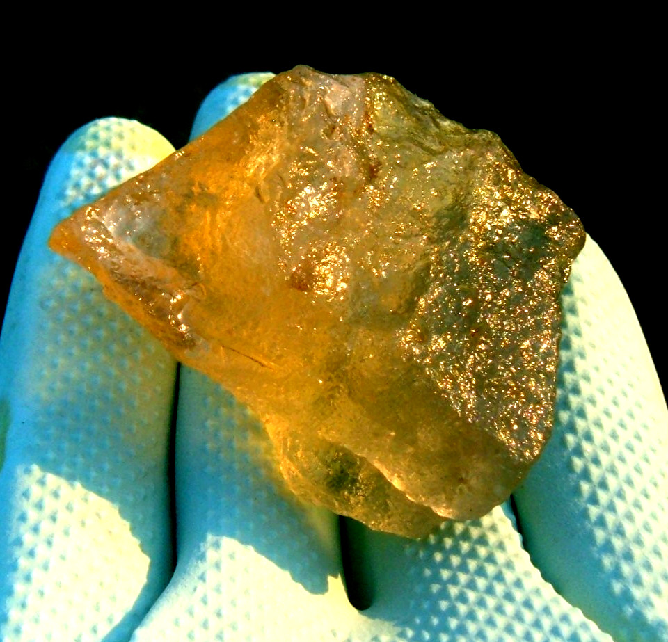 Libyan Desert Glass Meteorite Tektite impact specimen( 398 ct)Dimples Super Gem