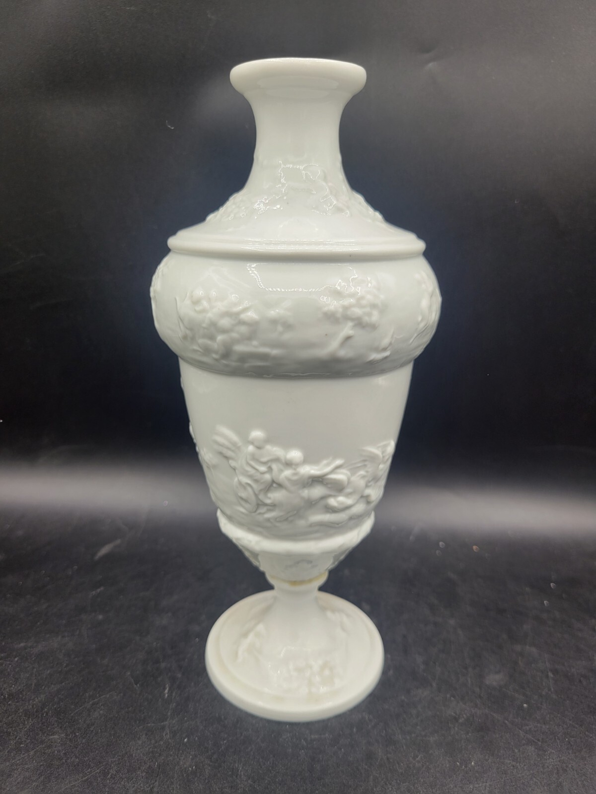 Antique 19thC Ginori Doccia White Porcelain Relief Scene Decanter Vase Porzellan