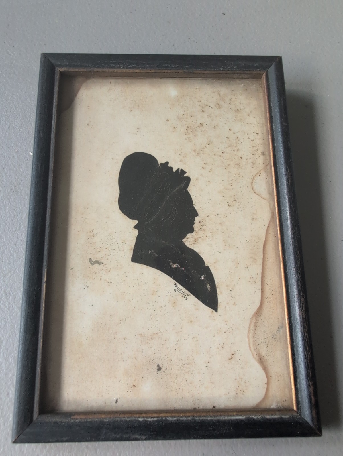 Antique Silhouette Profile of Martha Washington, An original J J Levin. 