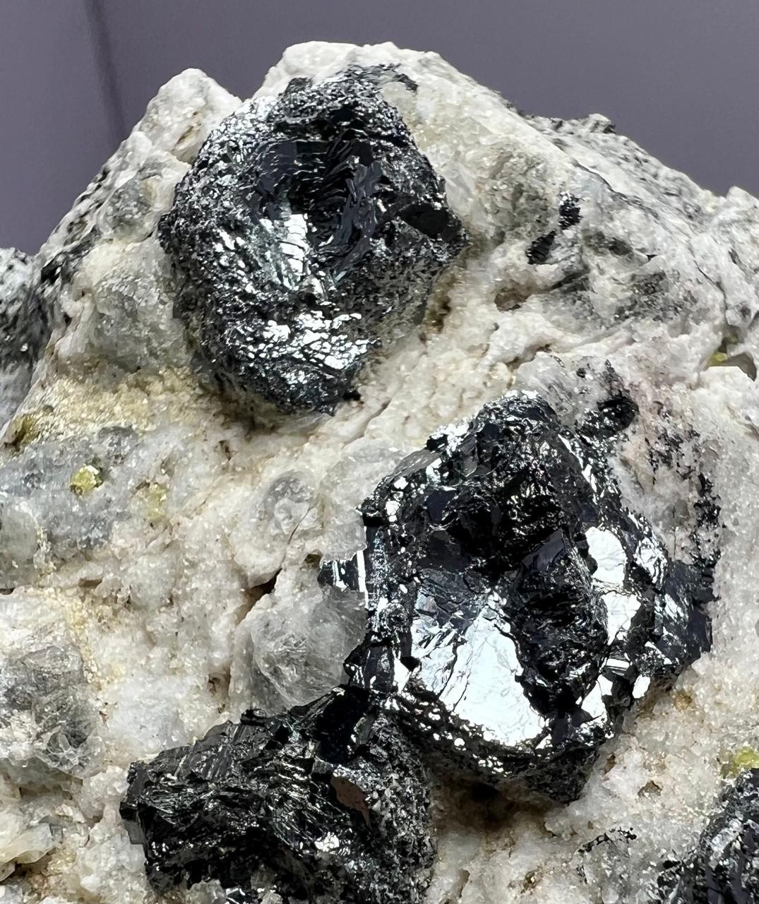 139 gr Very Beautiful Flower shaped Hematite Crystal Specimen From pakistan
