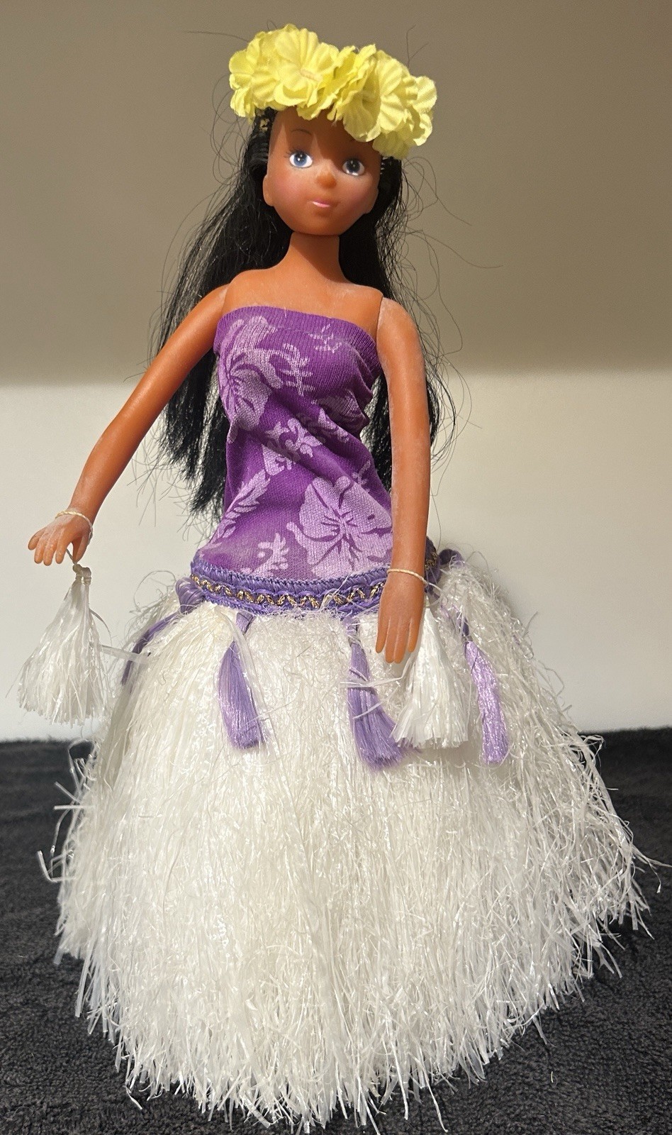 Vintage Dancing Hawaiian Hula Doll W/ Lavender Shirt And Tassels 12\