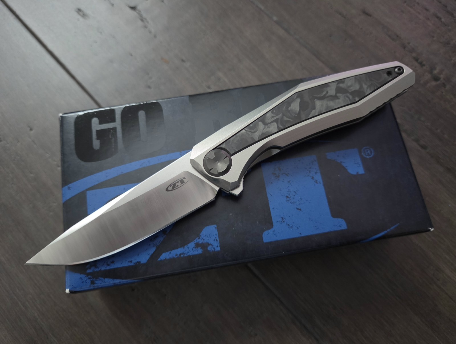 Zero Tolerance 0470 Titanium/Carbon Fiber pocketknife Serial #0005
