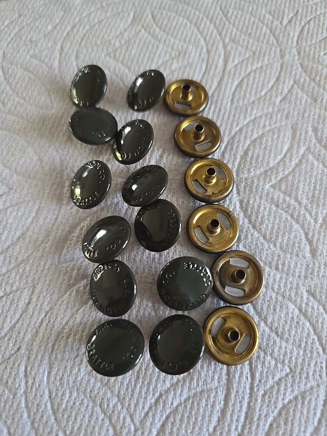 New Vintage C. C. Filson Seattle Sewing Snap Fasteners BROWN Lot Of 18 Each.