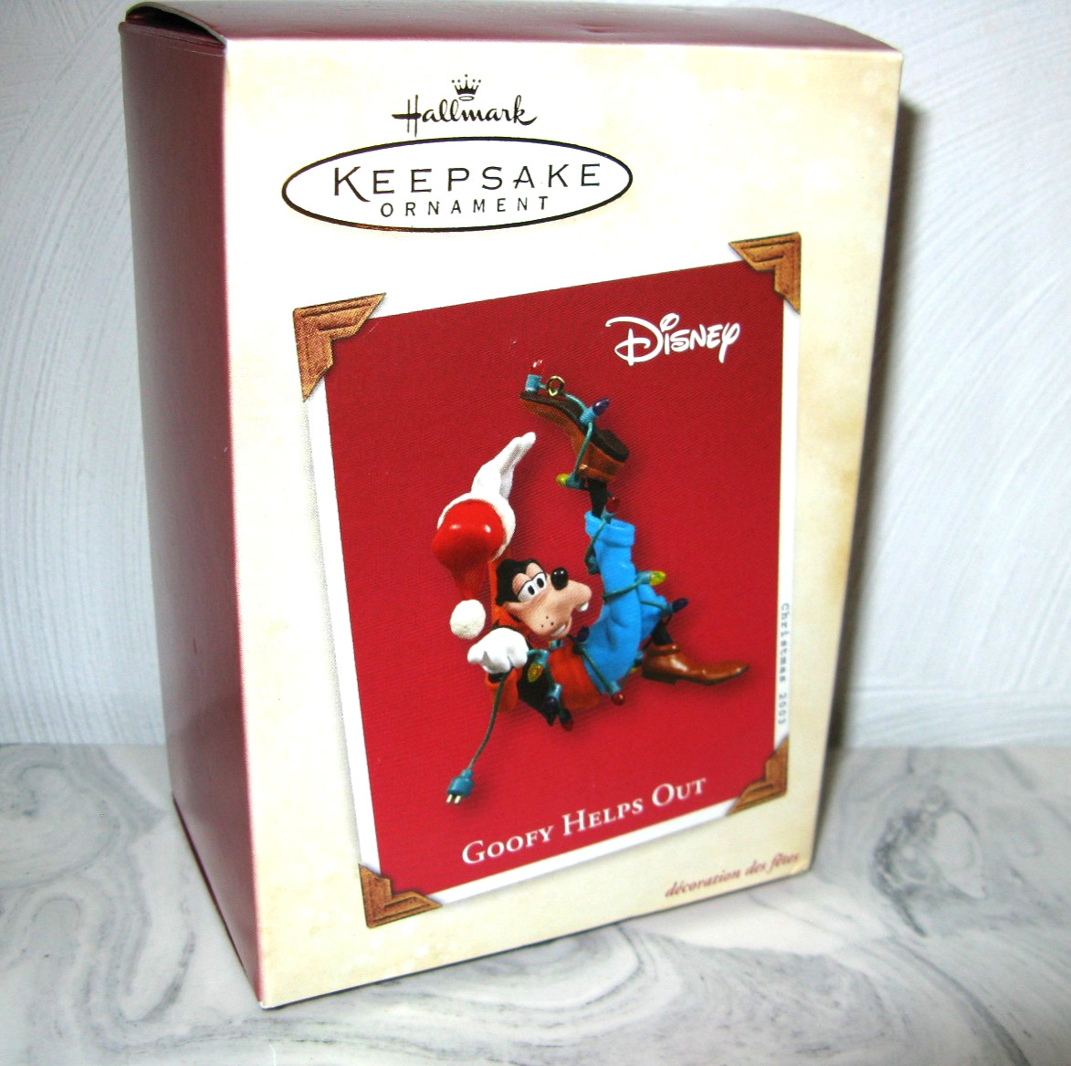 2003 Hallmark Disney Goofy Helps Out Christmas Ornament