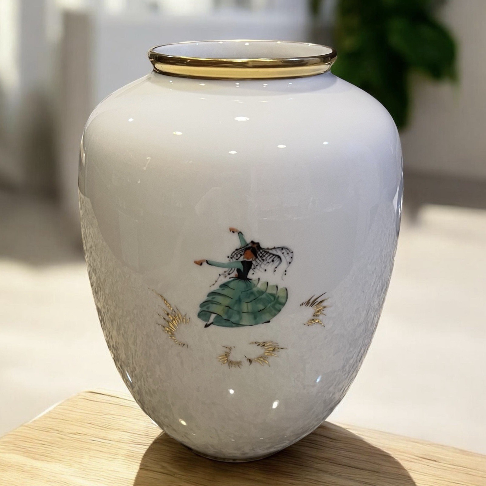 Rosenthal Handmalerei Munchen Vase Hand Painted Gilt Vineyard Dancer Vintage MCM