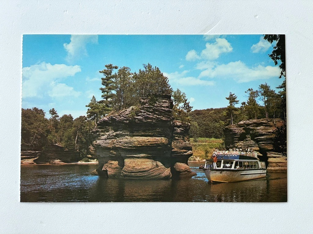 Sugar Bowl Wisconsin Dells Unposted WI HH Bennett 1955 Perfed Edge E/VF