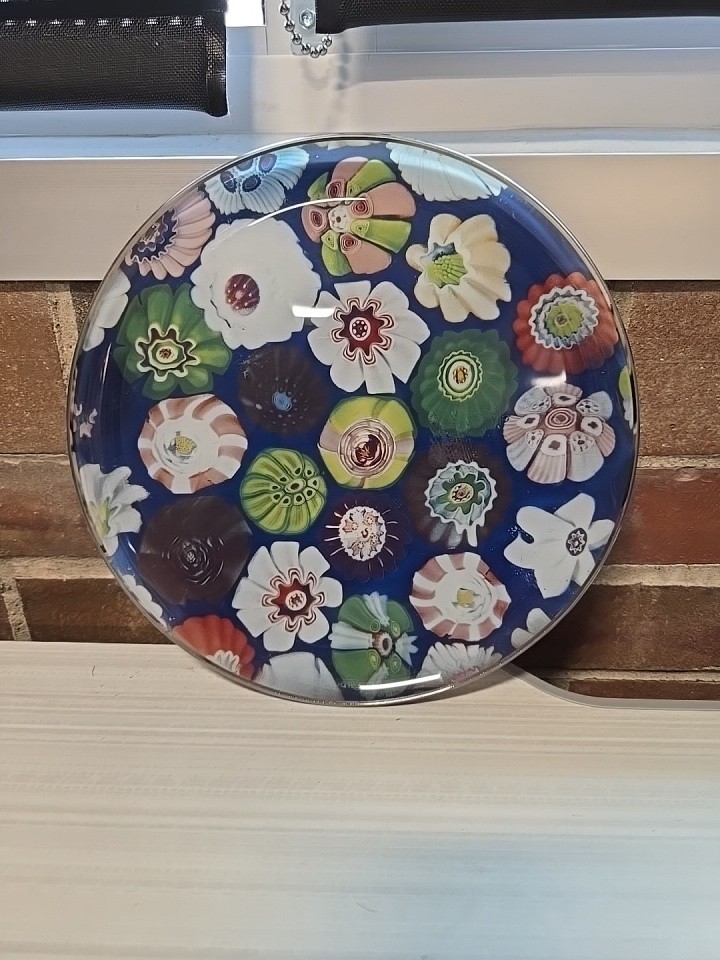 Art Institute of Chicago * Petite Fours * Paperweights Decorative Plate * NWT