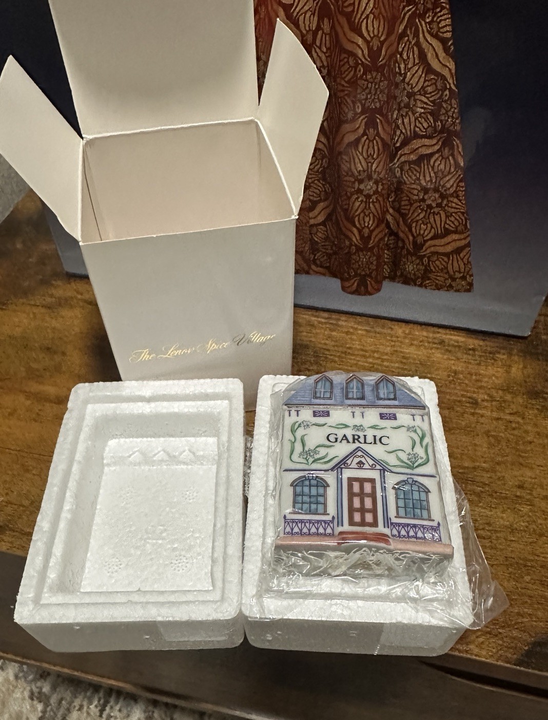 NEW 1989 Lenox  Spice Village Garlic Spice Jar Vintage Porcelain Original Box