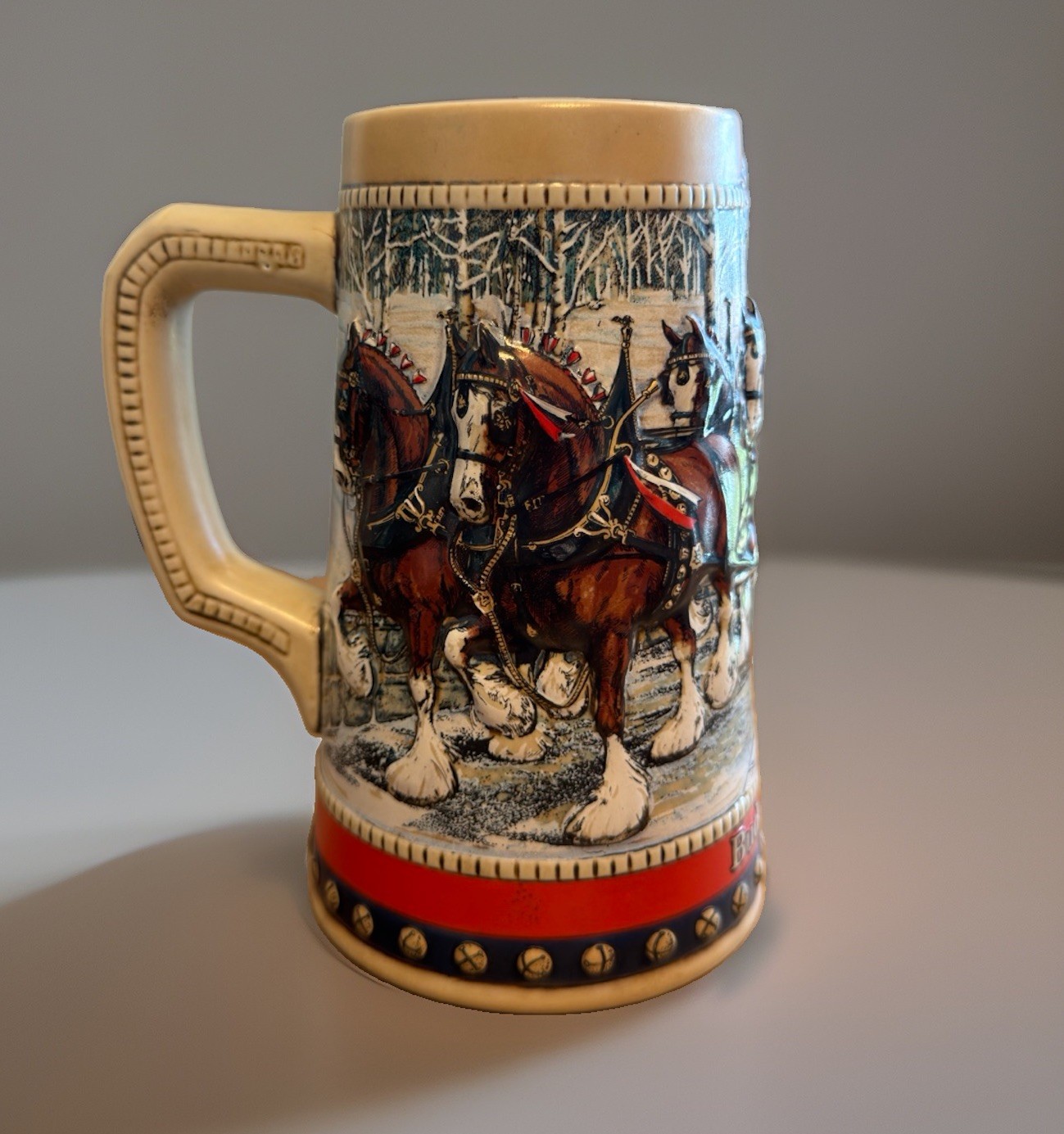 VTG 1988 Budweiser 3D Holiday Beer Stein Mug Clydesdales Collectors Series VTG 1988 Budweiser 3D Holiday Beer Stein Mug Clydesdales Collectors Series