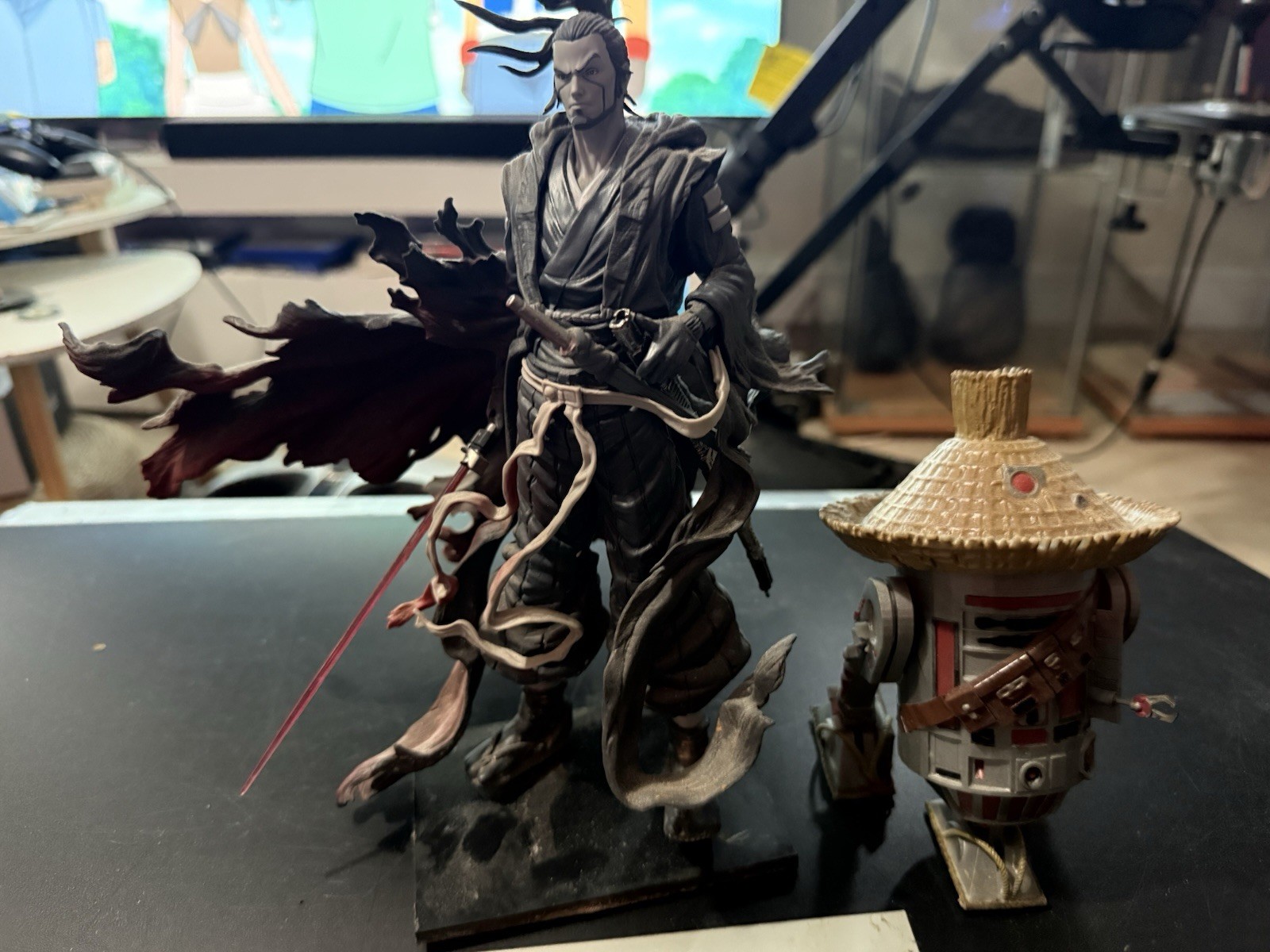 Kotobukiya ARTFX Star Wars Visions The Ronin 1/7 Statue + Custom 3D print r2d2