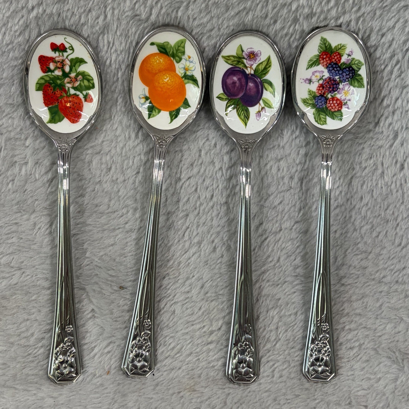 1981 Avon Set 4 Fruit Jelly Spoons Stainless Steel Porcelain Enamel 5 Inch