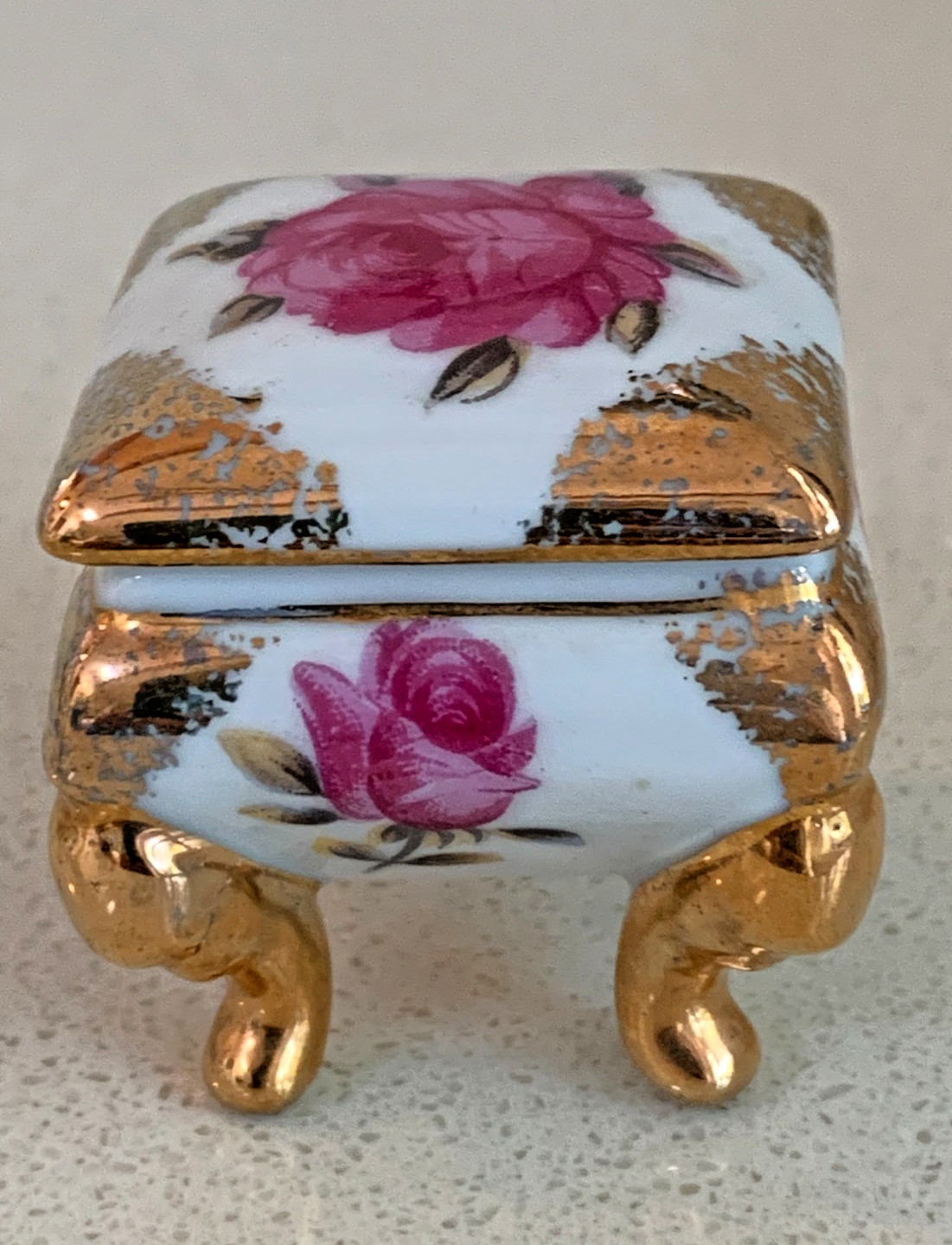 Vintage Miniature Porcelain Footed Ring/Trinket Box, Pink Rose (1 1/2\ Vintage Miniature Porcelain Footed Ring/Trinket Box, Pink Rose (1 1/2\