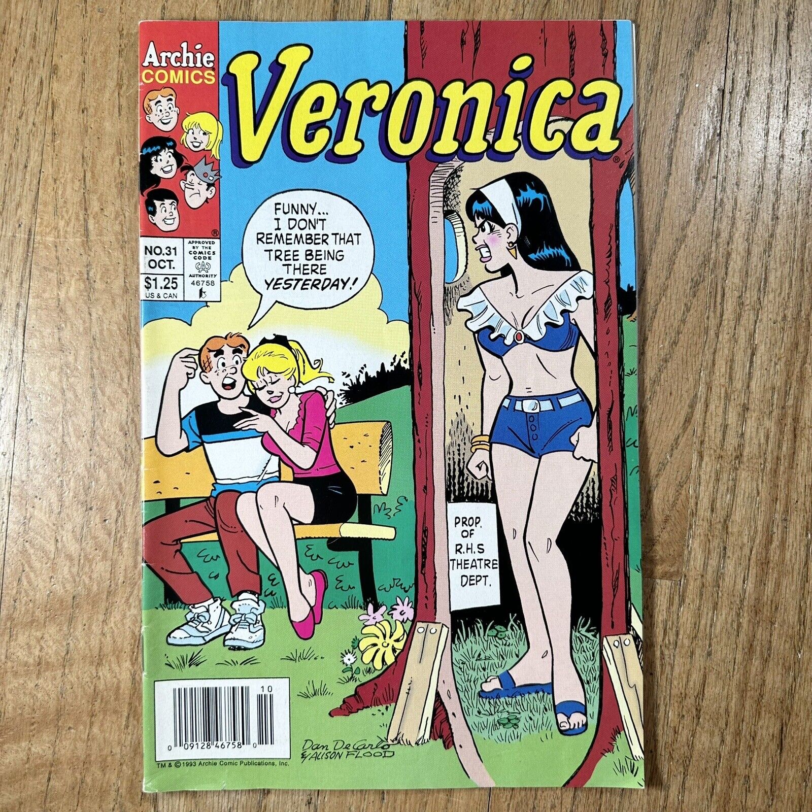 Veronica #31 Betty Veronica Dan Decarlo Cover Newsstand Archie Comics 1993 FN+