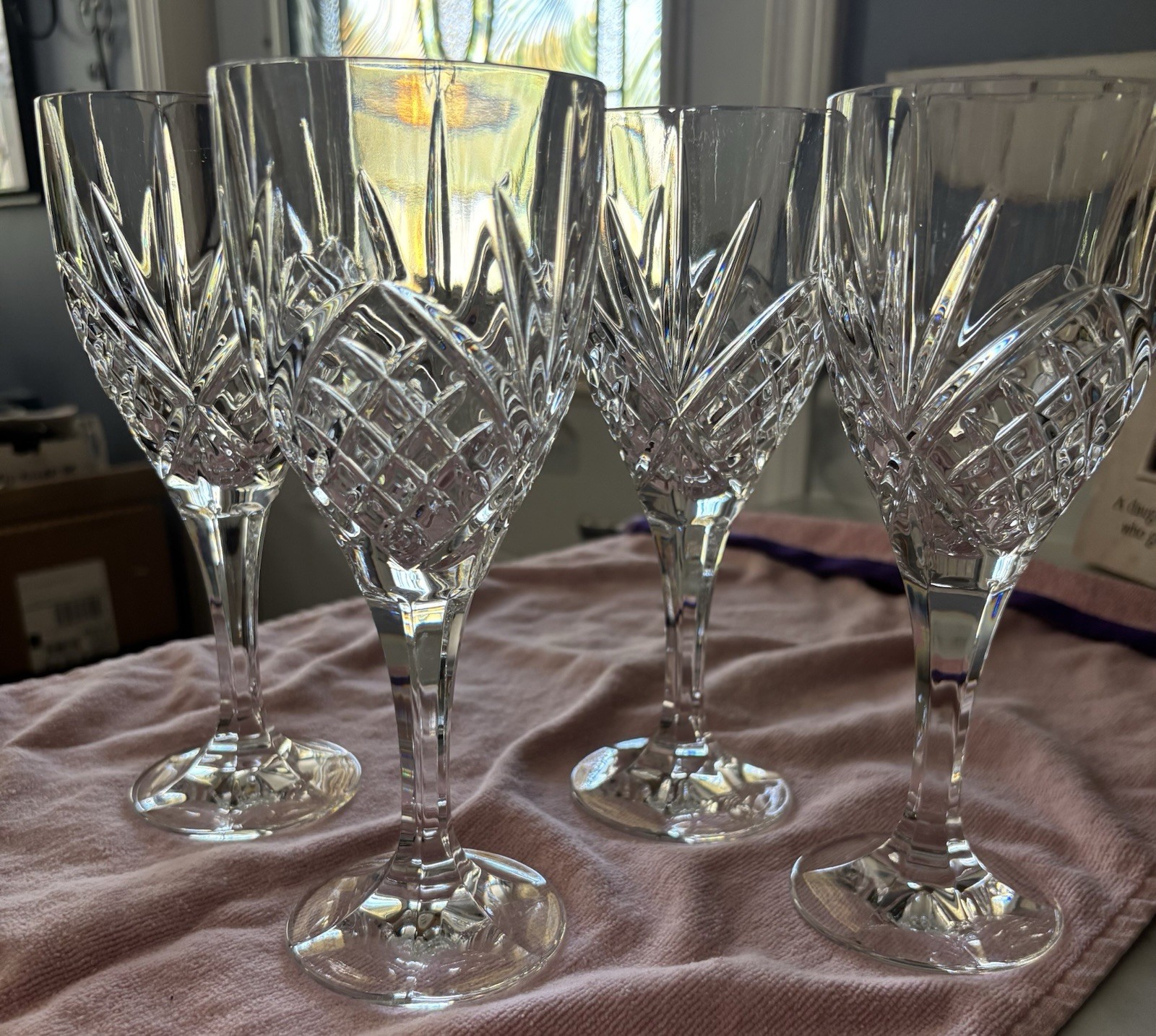 Flawless set 4 Godinger Dublin Clear Lead Crystal Wine Glasses Stemmed Etched