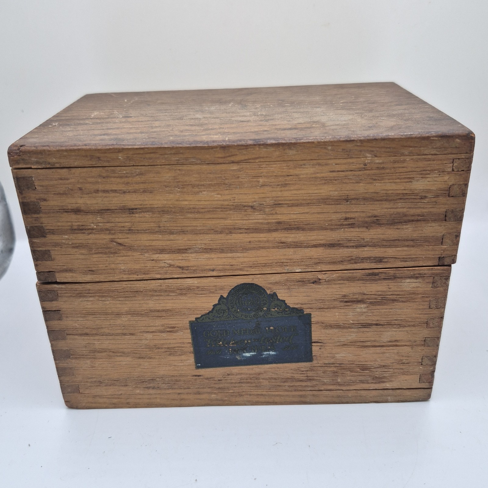 Vtg Antique Gold Medal Flour Wooden Recipe Box Dovetail Washburn Crosby