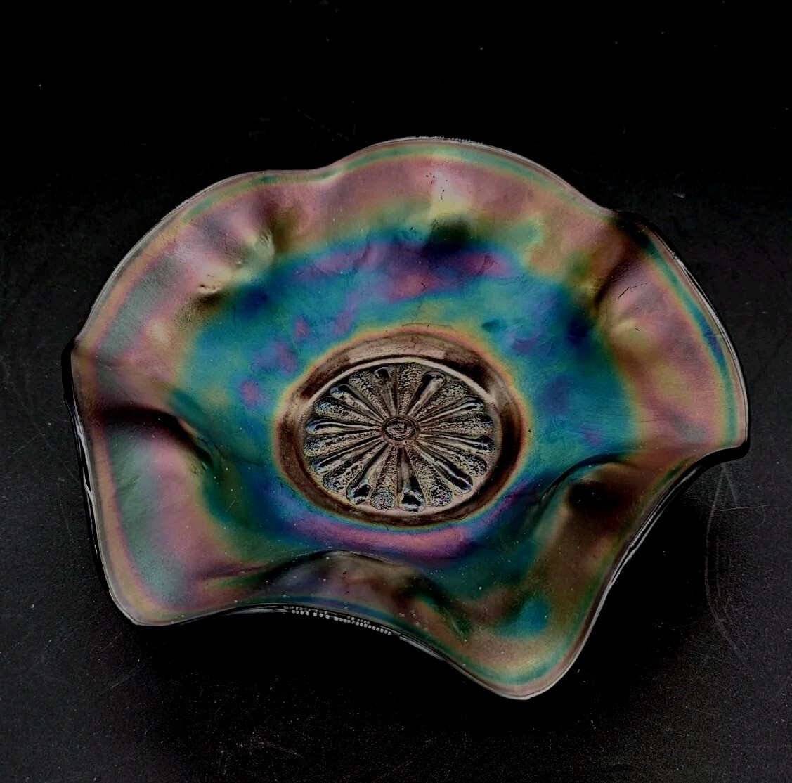 Northwood Stippled Daisy & Poppy Amethyst Carnival Bowl Electric Blue & Purple 