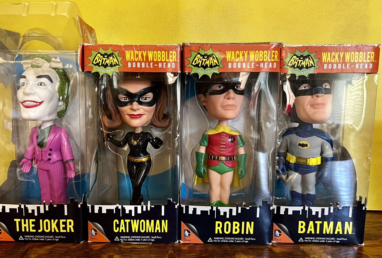 Vintage 4 Funko Wacky Wobblers Bobbleheads Batman Robin Joker Catwoman