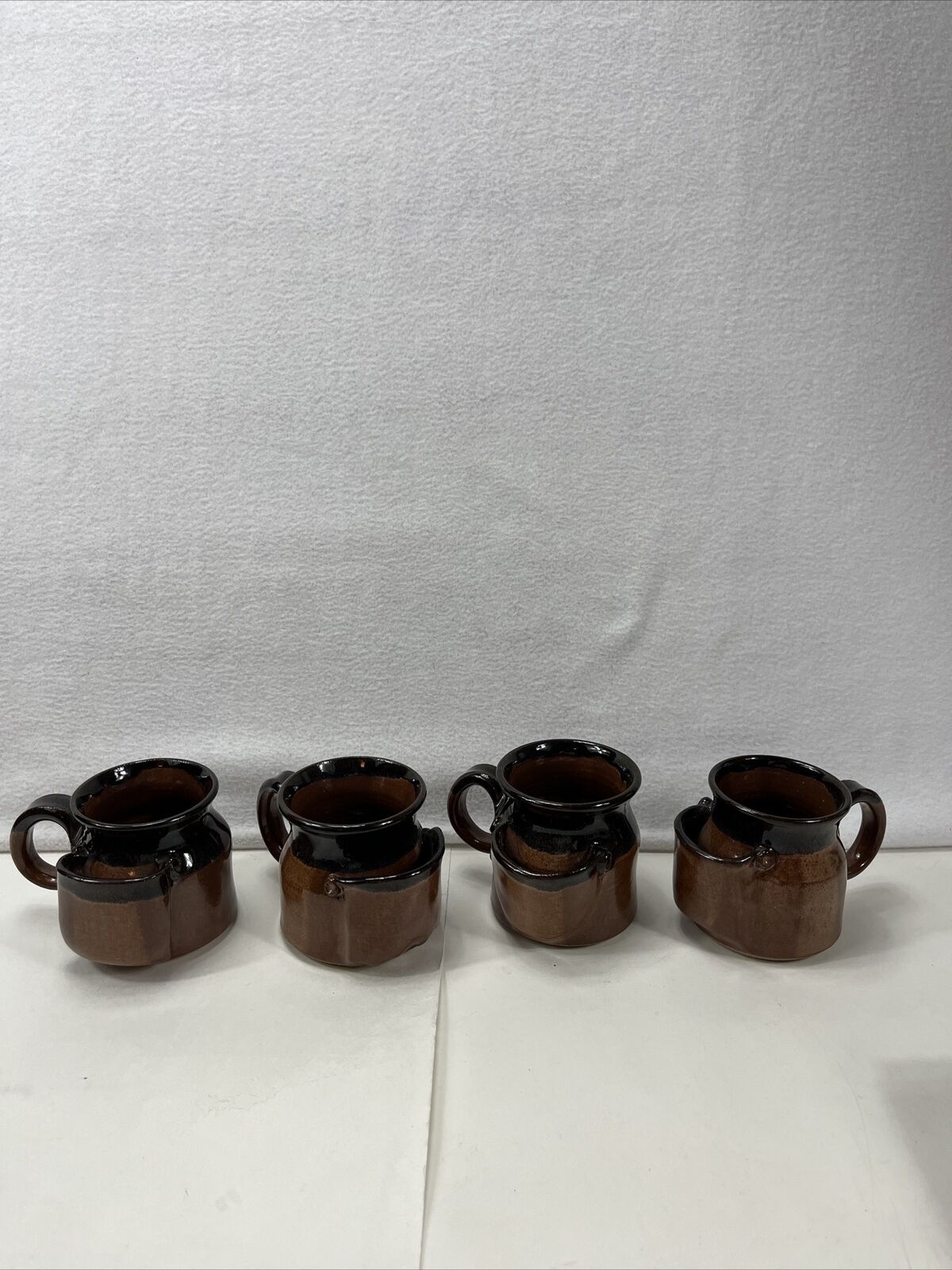 Set Of 4 Brown Mugs With Tea Bag Holder  (DESIGN NOT UNIFORM,PLEASE SEE PHOTOS)
