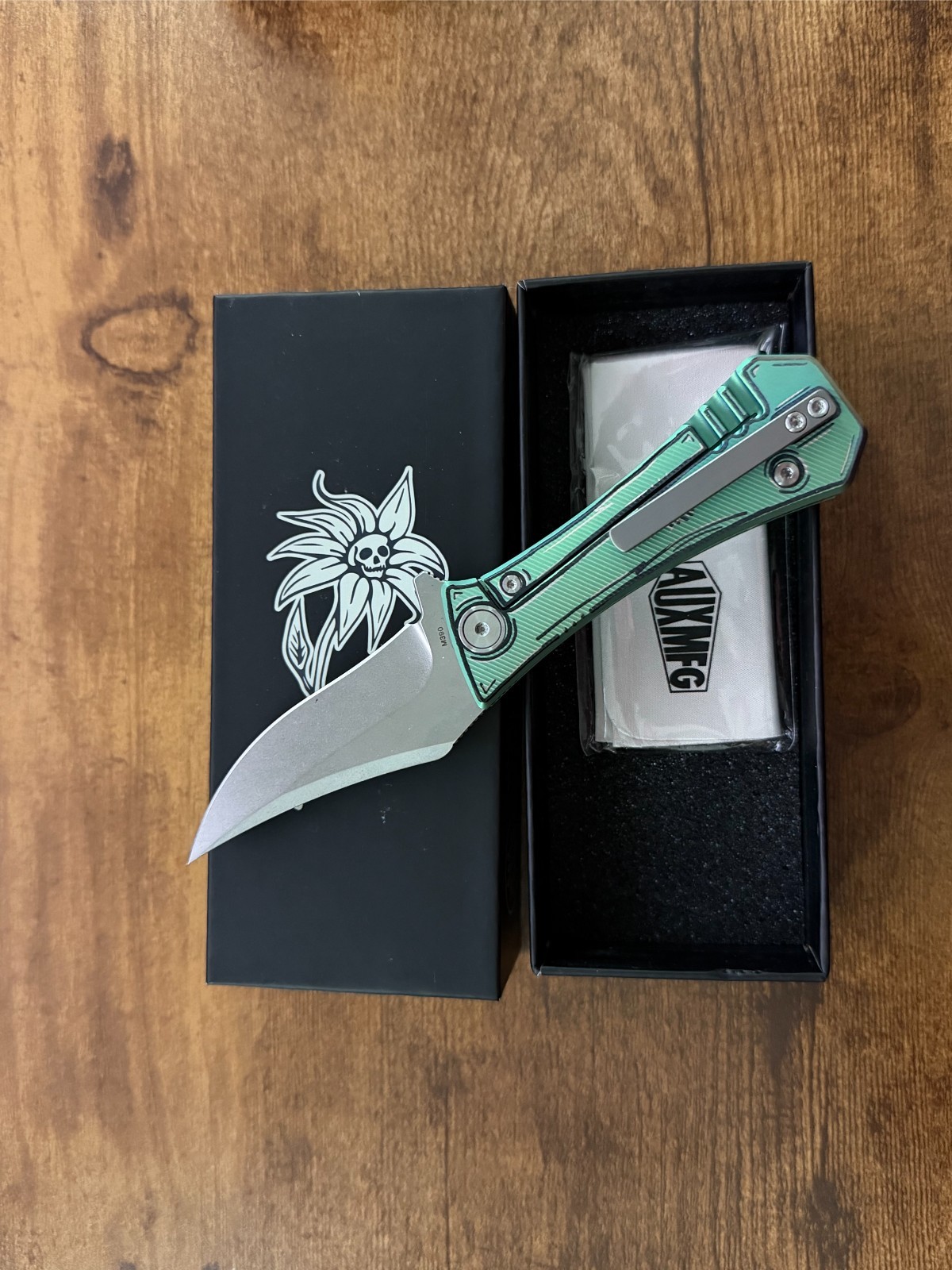 Auxiliary Manufacturing Pocket Bowie Frame Lock Knife Cel Shade Ti (3