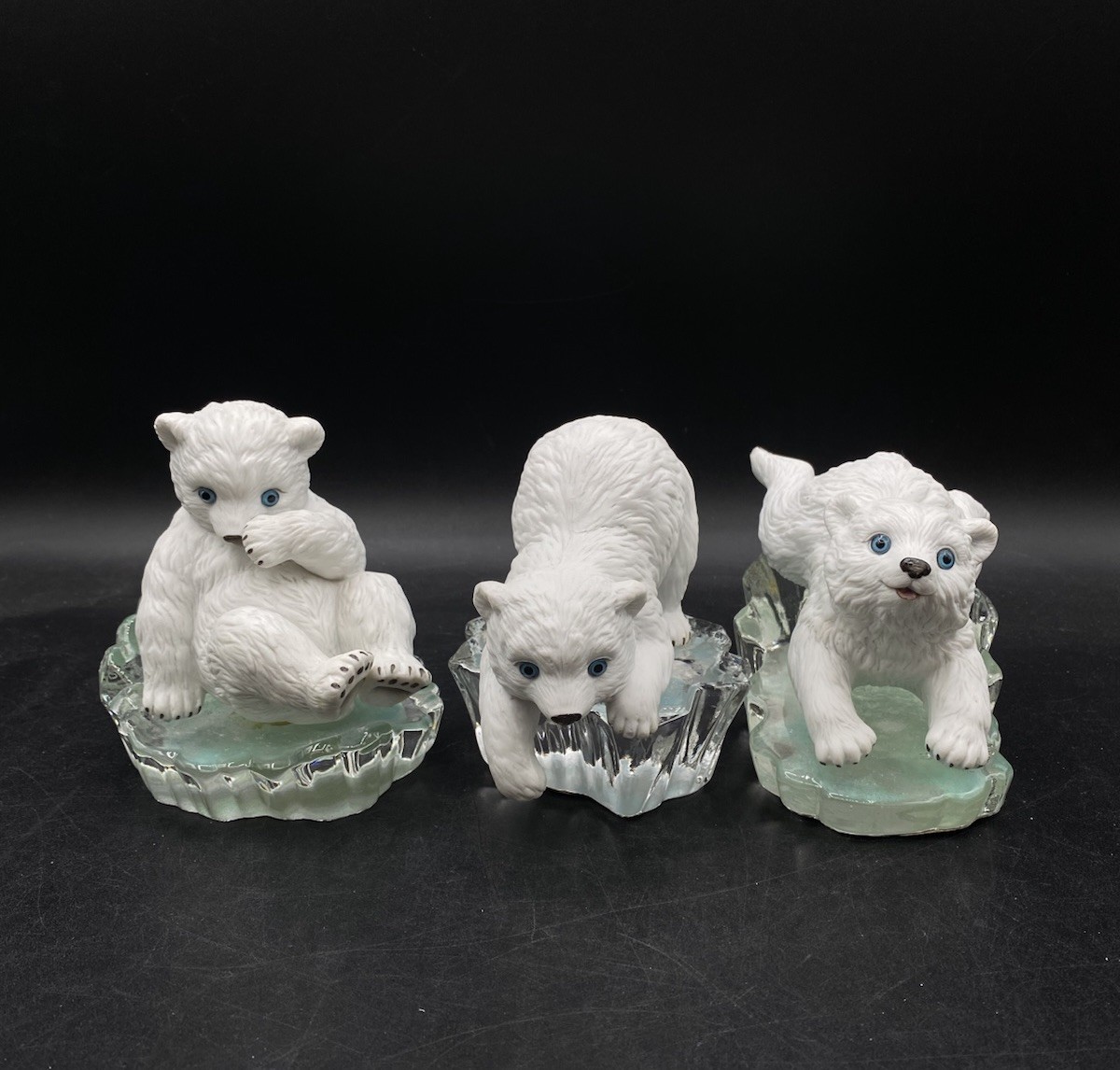 Polar Bears Polar Playmates Hamilton Collection Set of 3 Figurines 1995-96 Polar Bears Polar Playmates Hamilton Collection Set of 3 Figurines 1995-96