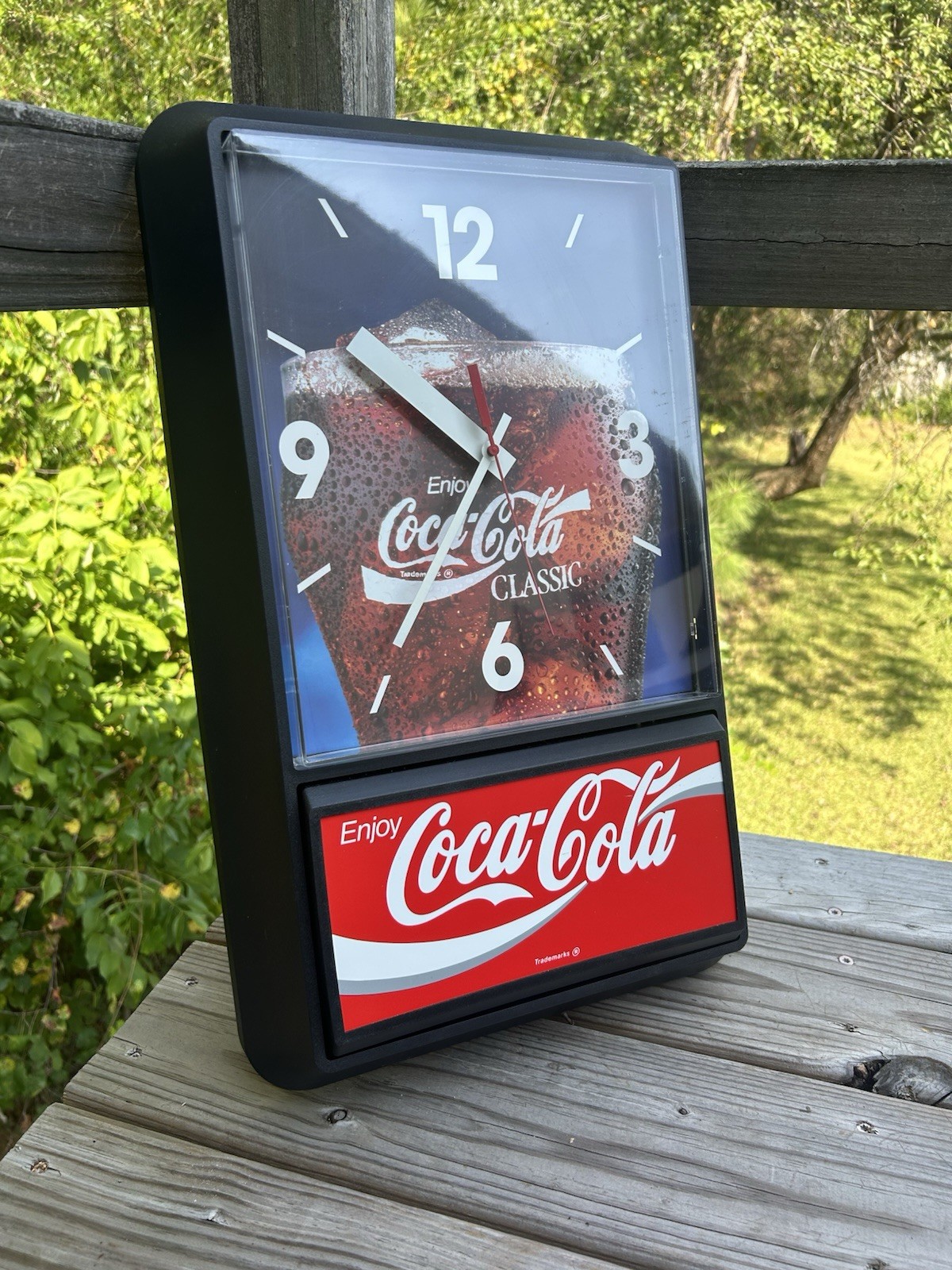 VINTAGE DEAD STOCK COKE COCA COLA DINNER GLASS CLOCK RED SIGN 1994