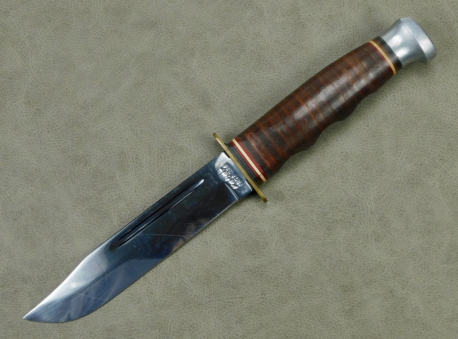 Vintage KA-BAR 1207 Fighting Knife Stacked Leather Cole Era USA 1966-1980