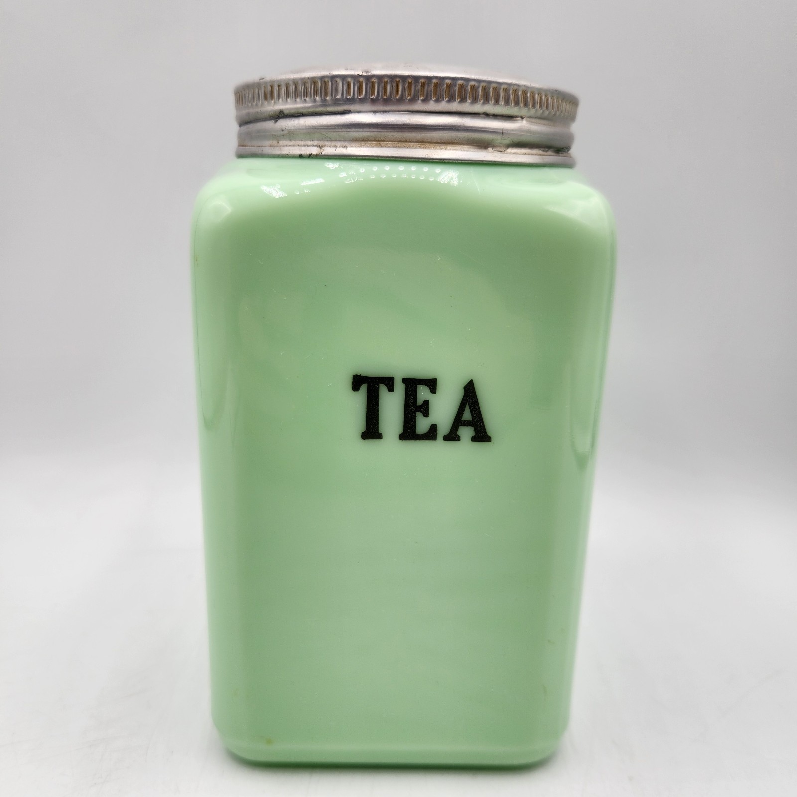 Vtg McKee Jadite Jadeite Skokie Green Tea Canister 28 Oz GLOWS