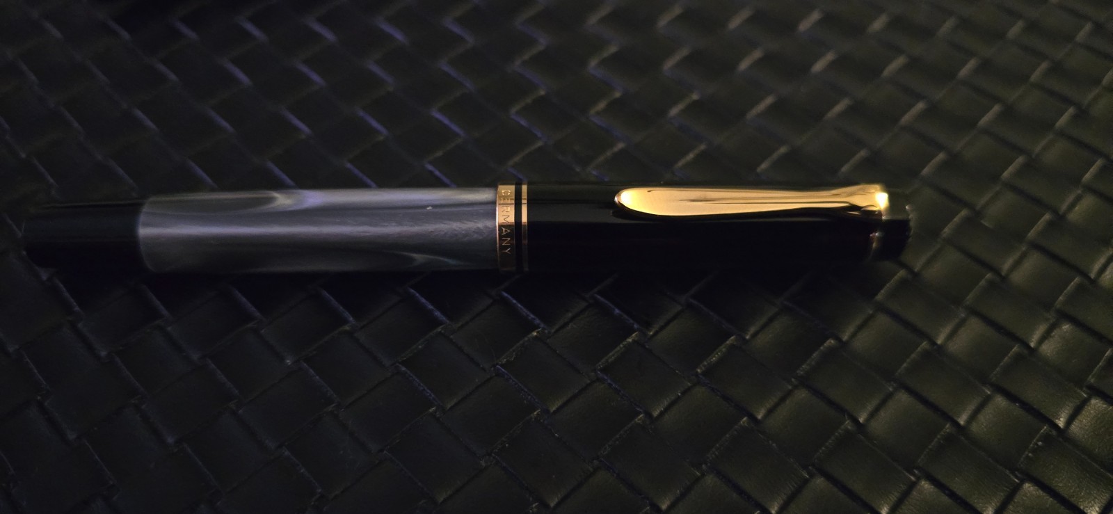 Pelikan Classic R200 Gray Marbled (Old Style)