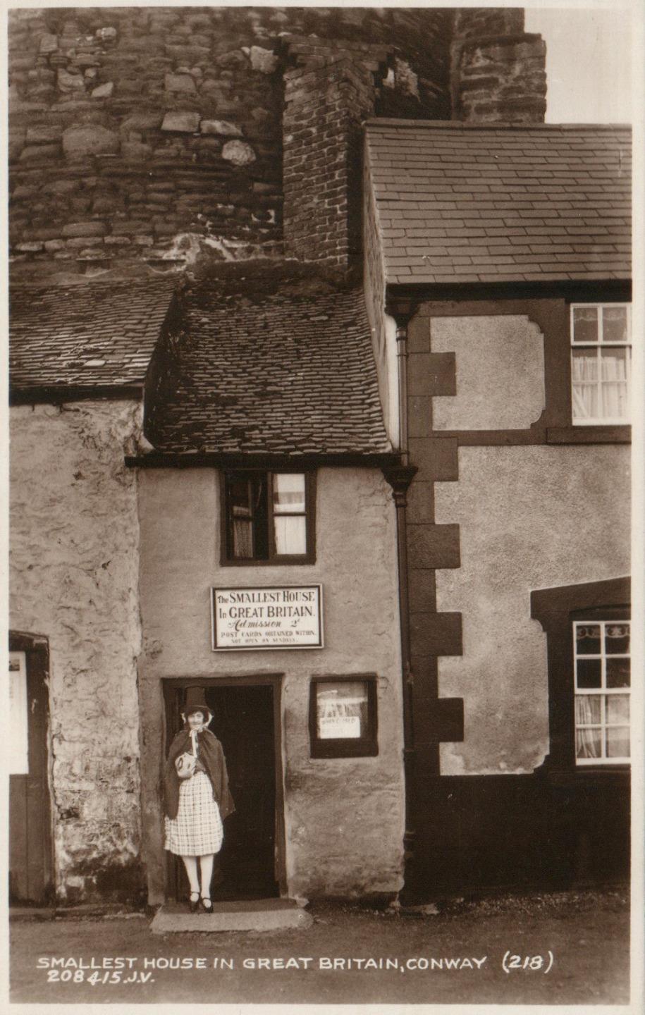 VINTAGE Valentine\'s Real Photo Smallest House in Great Britain Conway POSTCARD